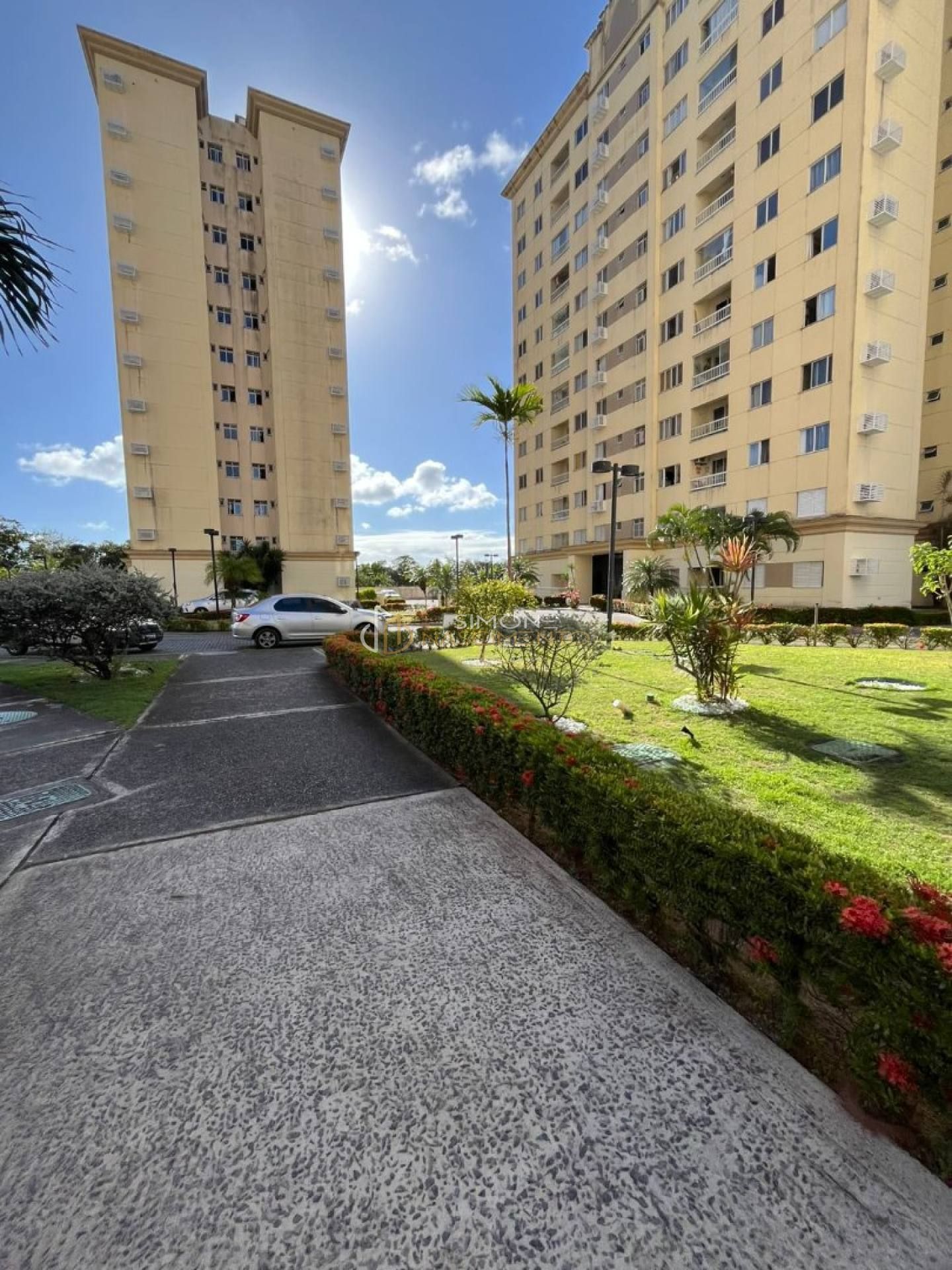 Apartamento Para Vender com 2 quartos 1 suítes no Imbuí em Salvador