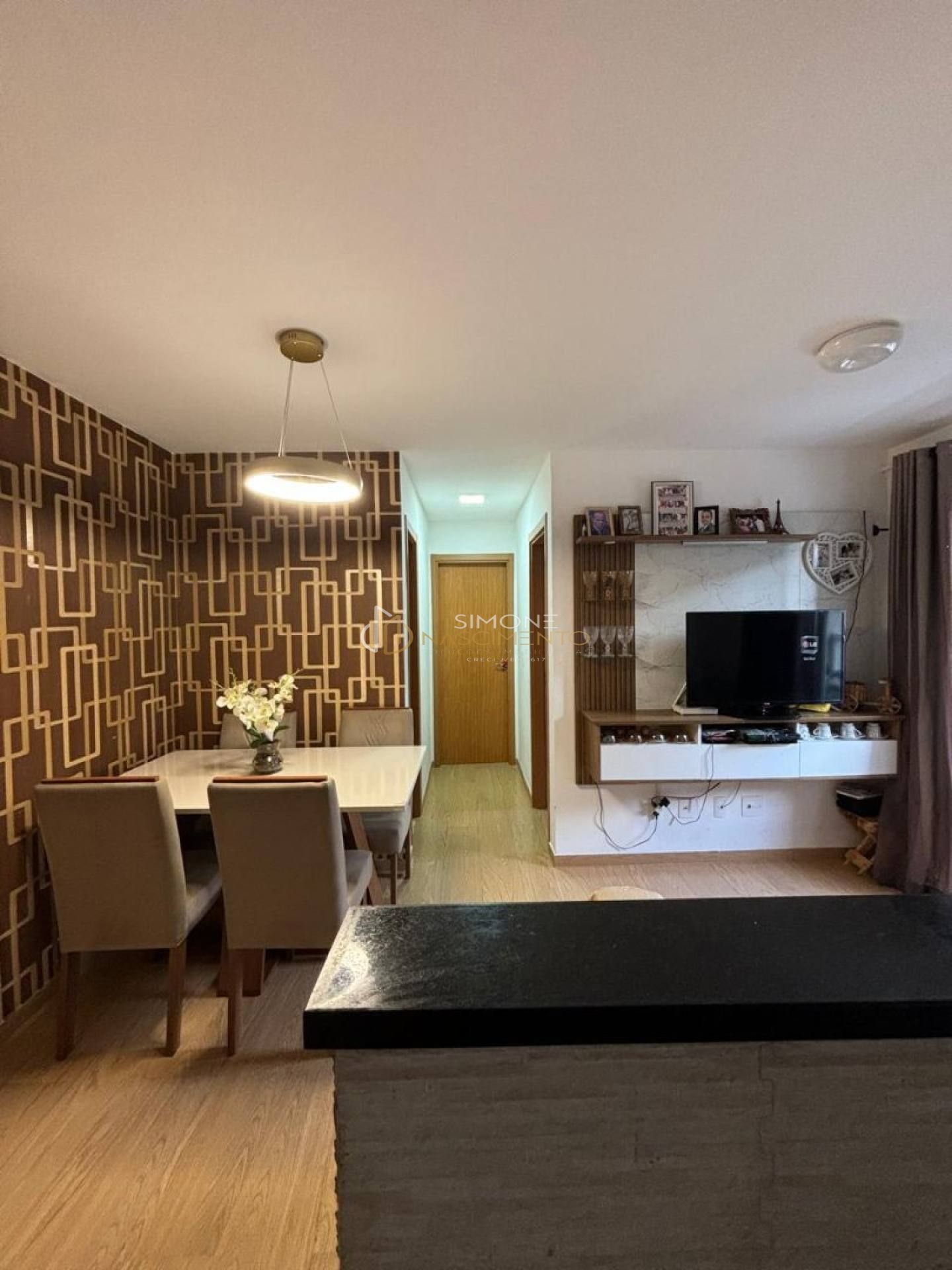 Apartamento 2 /4 e 1 suíte Pernambués