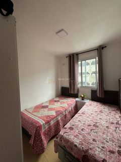 Apartamento 2 /4 e 1 suíte Pernambués
