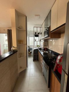 Apartamento 2 /4 e 1 suíte Pernambués