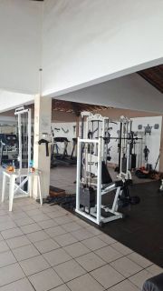 APARTAMENTO 2 QUARTOS NA PARALELA