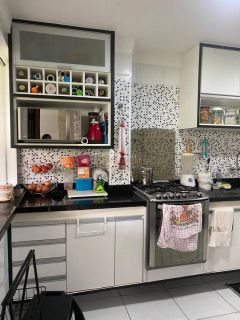 Village  4/4 e  3 suítes  Itapuã