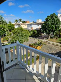 Casa de Condomínio  4/4 e  3 suítes Itapuã em Salvador