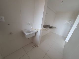 Apartamento 2/4 e 1 suíte Jardim Armação. NOVO.