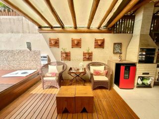 Casa de Condomínio 4/4 e 3 suítes Piscina Privativa  Porteira Fechada Reserva Sapiranga  Açu da Torre