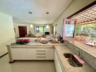 Casa de Condomínio 4/4 e 3 suítes Piscina Privativa  Porteira Fechada Reserva Sapiranga  Açu da Torre