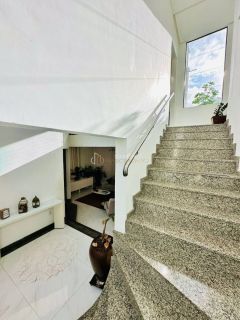 Casa de Condomínio 4/4 e  3 suítes  Lauro de Freitas