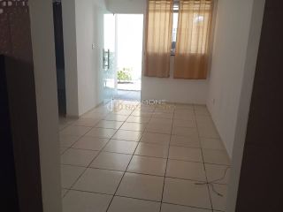 Casa de Condomínio  2/4  Catu de Abrantes