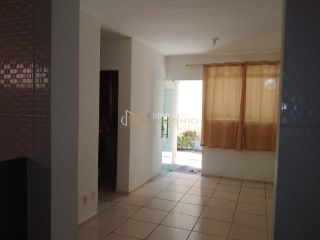 Casa de Condomínio  2/4  Catu de Abrantes