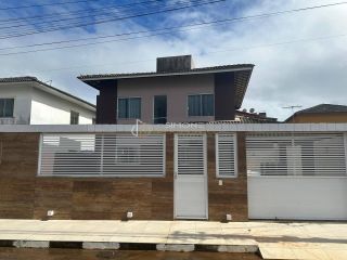 Casa de Condomínio 5/4 e 3 suítes Porteira Fechada Piscina Privativa Arembepe