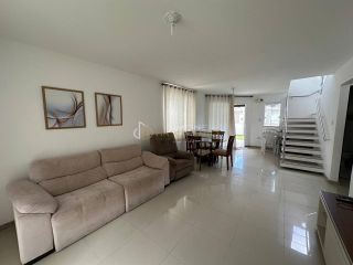 Casa de Condomínio 5/4 e 3 suítes Porteira Fechada Piscina Privativa Arembepe