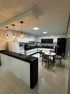 Casa de Condomínio  3 /4 e 1 suítes Piscina Privativa Arembepe