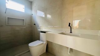 CASA 4 SUÍTES EM VILA DE ABRANTES