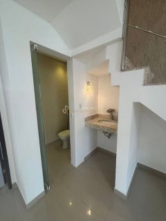 CASA 3 QUARTOS EM IPITANGA