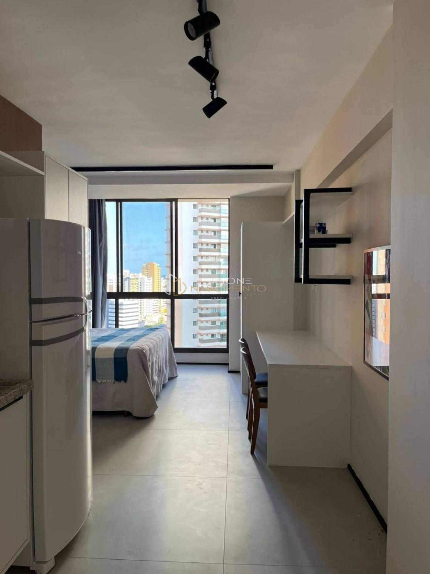 STUDIO NO CAMINHO DAS ÁRVORES