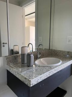 STUDIO NO CAMINHO DAS ÁRVORES