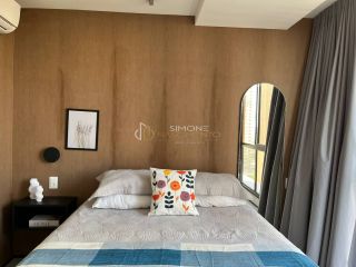 STUDIO NO CAMINHO DAS ÁRVORES