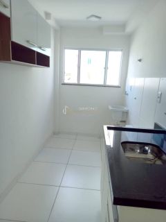 Apartamento 2 /4 e 1 suítes Itapuã