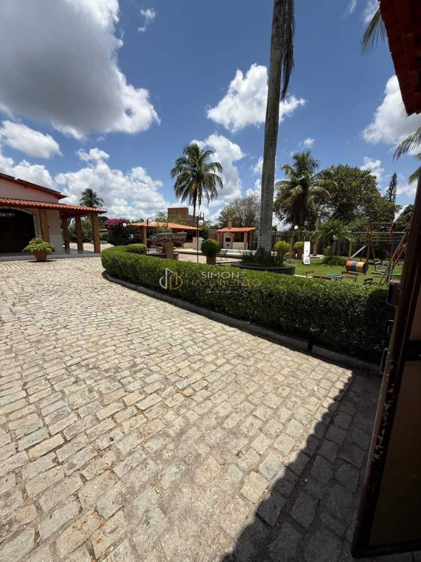 Casa Solta  4 /4 e 1 suítes  Conceição Do Jacuípe