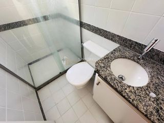 Apartamento 3/4, 1 suite, 2 garagens no Candeal