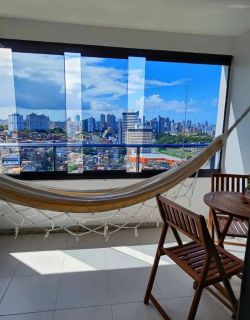 Apartamento 2 /4 e  1 suíte Candeal
