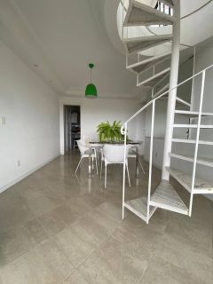 Cobertura, 4/4, 2 suítes, 2 garagens - Parque Bela Vista