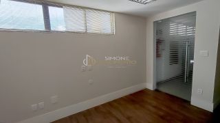 Sala Comercial Para Vender no bairro Stiep em Salvador