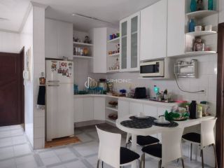 Casa Solta 4/4 e  1 suíte Itaigara