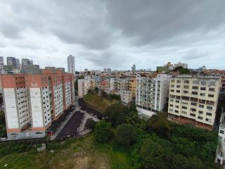 Apartamento Para Vender  2 /4  Brotas em Salvador