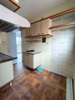 Apartamento Para Vender  2 /4  Brotas em Salvador