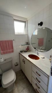 Apartamento amplo, 4/4 completos, nascente e com uma vaga - Imbui