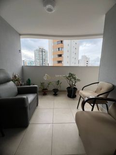 Apartamento Para Vender com 3 quartos 1 suítes Pituba em Salvador