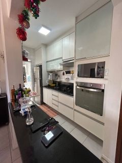 Apartamento 2/4 com dependência reversível para 3/4 à venda na Rua do Rouxinol – Imbuí, Salvador