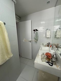 Apartamento 2/4 com dependência reversível para 3/4 à venda na Rua do Rouxinol – Imbuí, Salvador