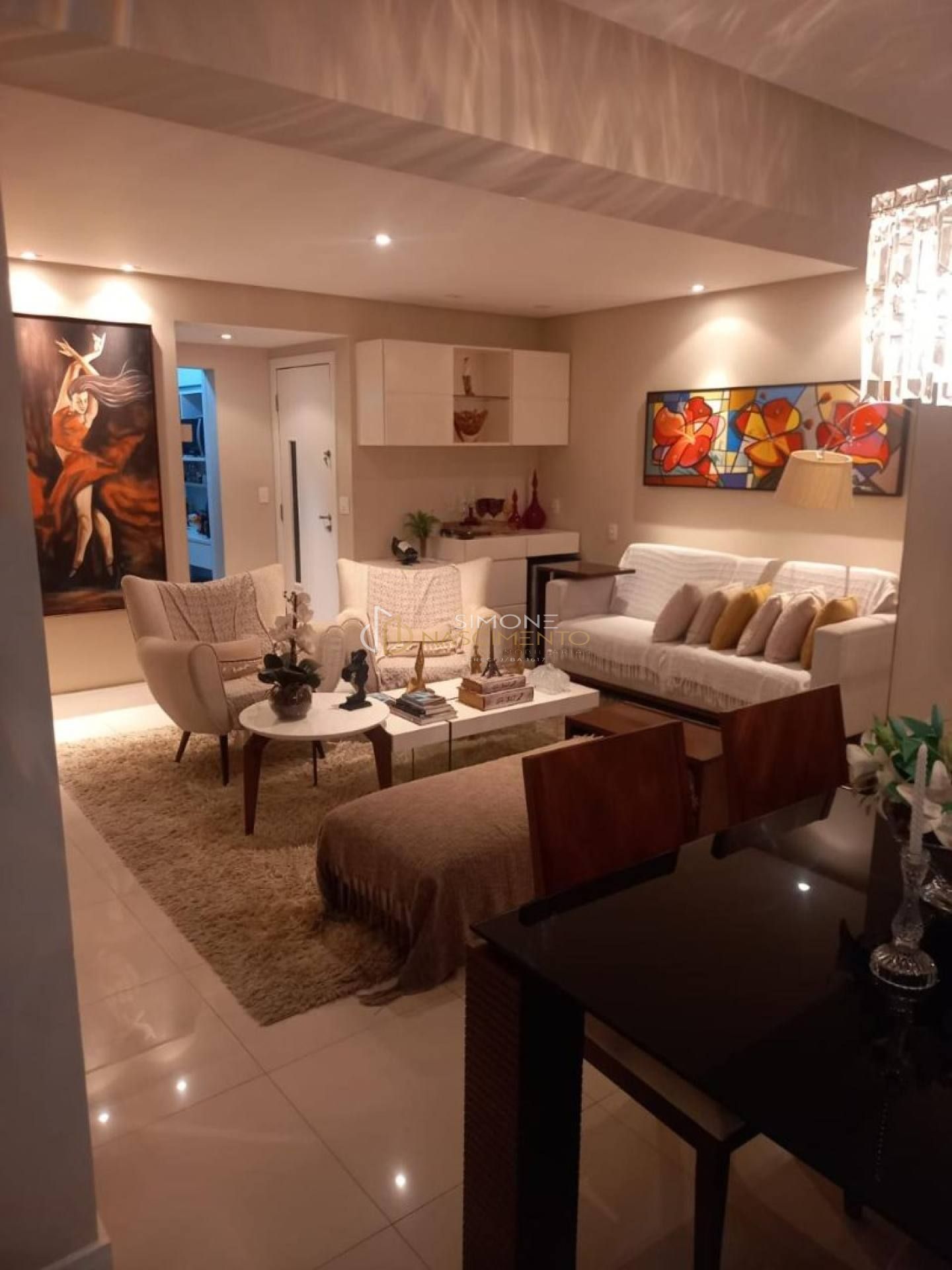 Apartamento Para Vender 3/4 e  1 suítes Imbuí