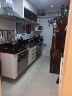 Apartamento Para Vender 3/4 e  1 suítes Imbuí