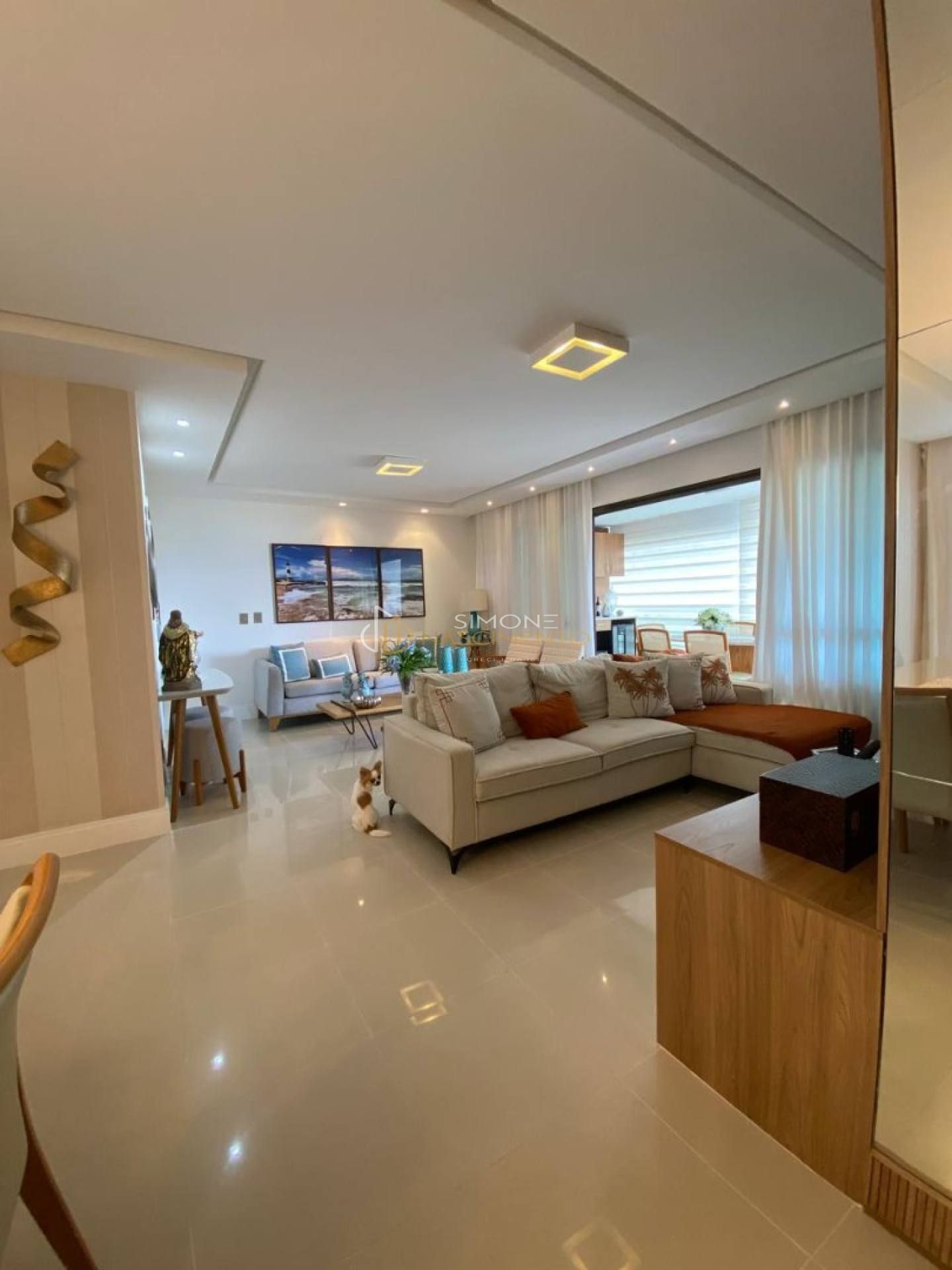 Apartamento Aluguel  4/4 e  3 suítes Ler Parc