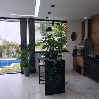 Casa em Alphaville LN 3, com 3 suítes e porteira fechada