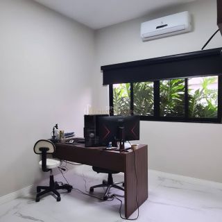 Casa em Alphaville LN 3, com 3 suítes e porteira fechada