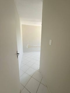 APARTAMENTO 2 QUARTOS EM LAURO DE FREITAS