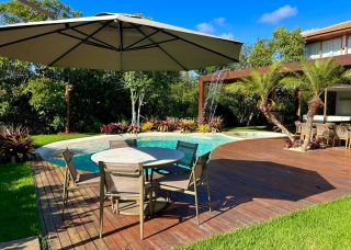 Casa com alto requinte, 6 suites, 470 m de área construída, Condomínio Praia Bella: Melhor condomínio de Praia de Forte