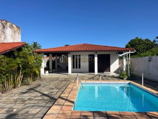 Casa Para Vender com 4 quartos 2 suítes no bairro Vilas do Atlântico em Lauro De Freitas