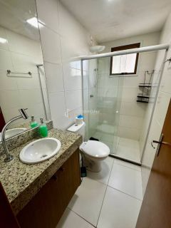 Casa 3/4 com 1 Suíte, três garagens, Piscina - Praia do Forte