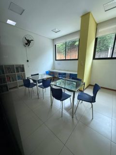 Apartamento 2 /4 e  1 suíte Imbuí