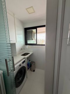 Apartamento 2 /4 e  1 suíte Imbuí
