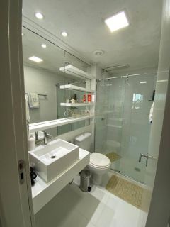 Apartamento 2 /4 e  1 suíte Imbuí