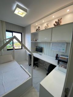 Apartamento 2 /4 e  1 suíte Imbuí