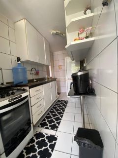 Apartamento 2/4, nascente: Condomínio Trobogy