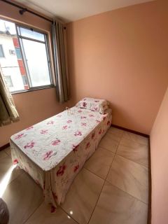 Apartamento 2/4, nascente: Condomínio Trobogy