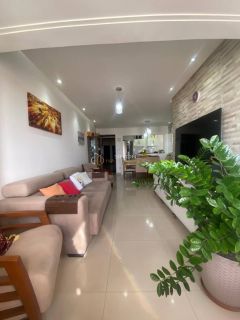 Apartamento 2/4 + dependência, 01 garagem descoberta: Imbui